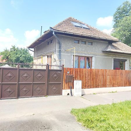 Apartament Casa De Vis Braszów Zewnętrze zdjęcie